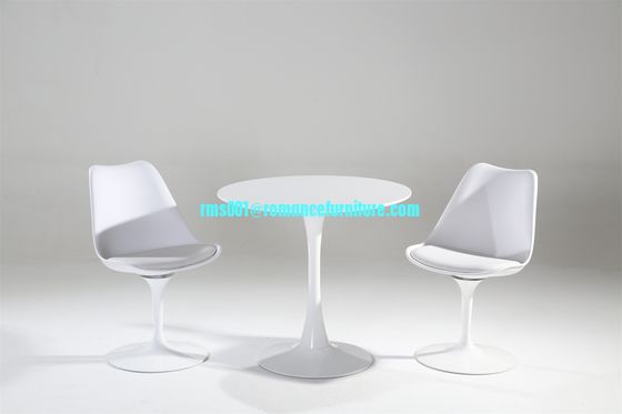 Mesa de comedor con tapa de MDF en oferta, patas de madera T1704