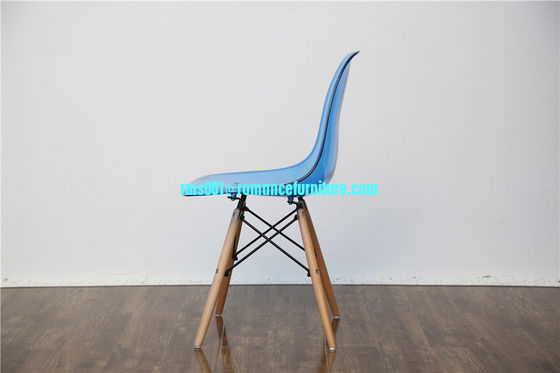 Silla de plástico transparente para PC popular con patas de madera PC611