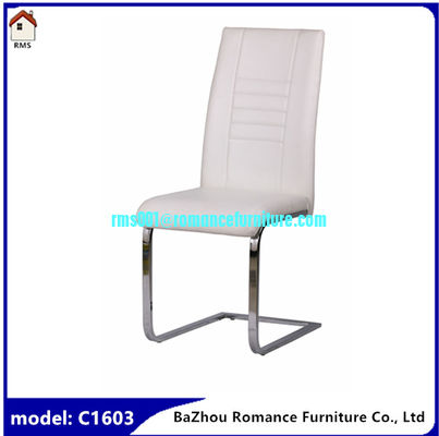 Silla de comedor blanca con respaldo alto, patas cromadas, C1603