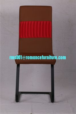 Silla de comedor de diseño al por mayor en PU y tela C1607