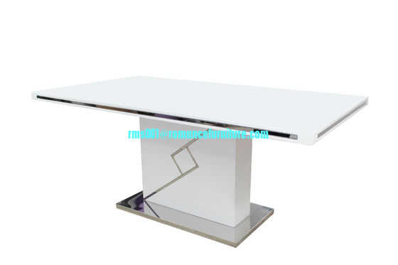 Mesa de comedor de alta calidad en oferta T615