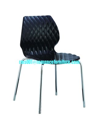 Silla de bistró apilable de plástico blanco PC105