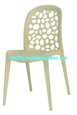 Silla de plástico blanca apilable para restaurante en oferta PC107